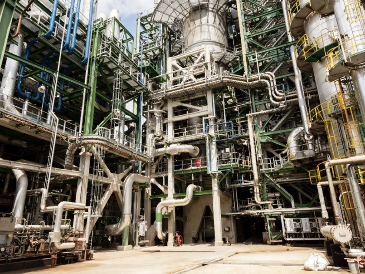 Contratos para sistemas de control de incendios en las 3 refinerías fueron adjudicados