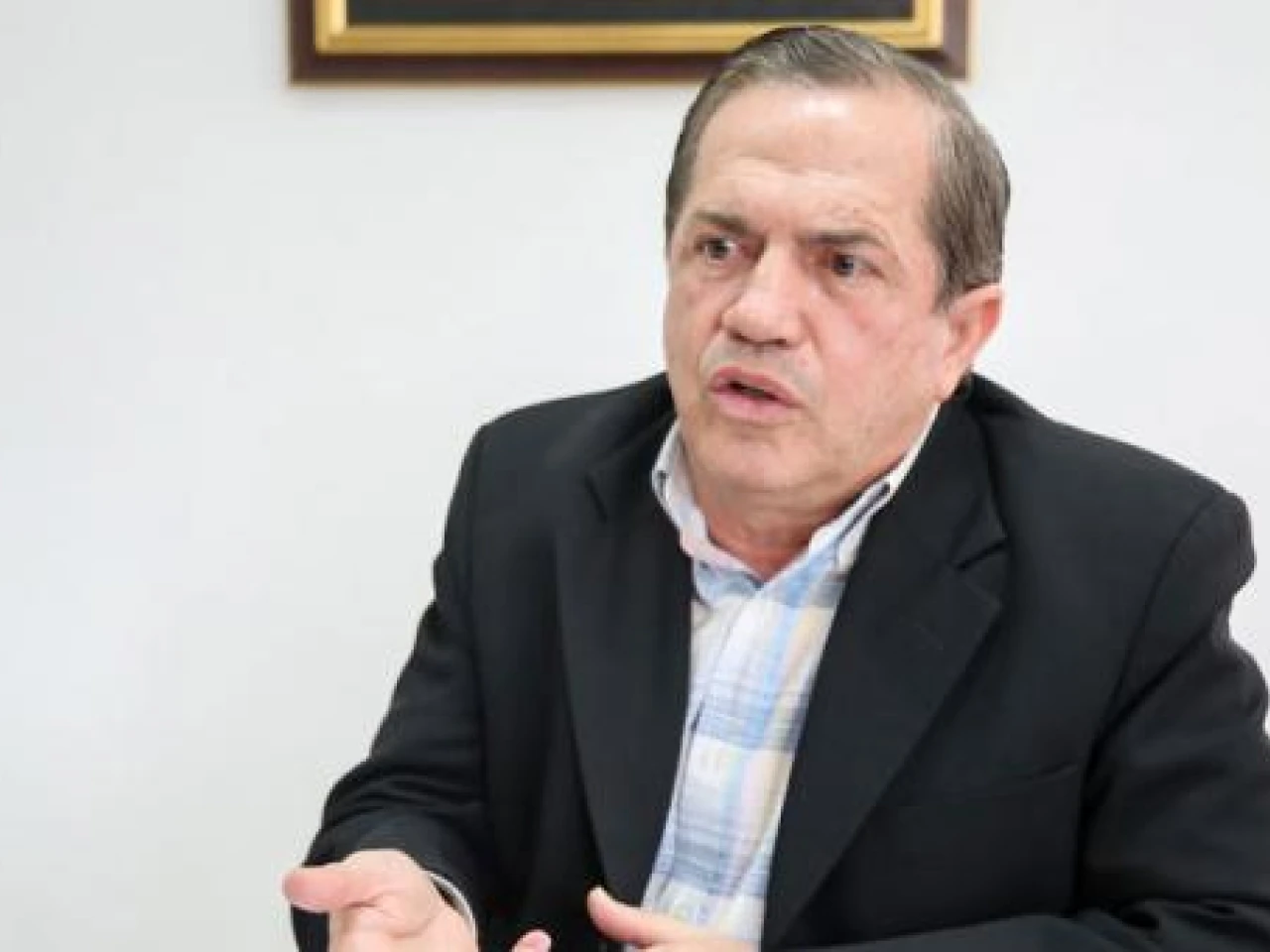 Juez llama a juicio a excanciller correísta Ricardo Patiño