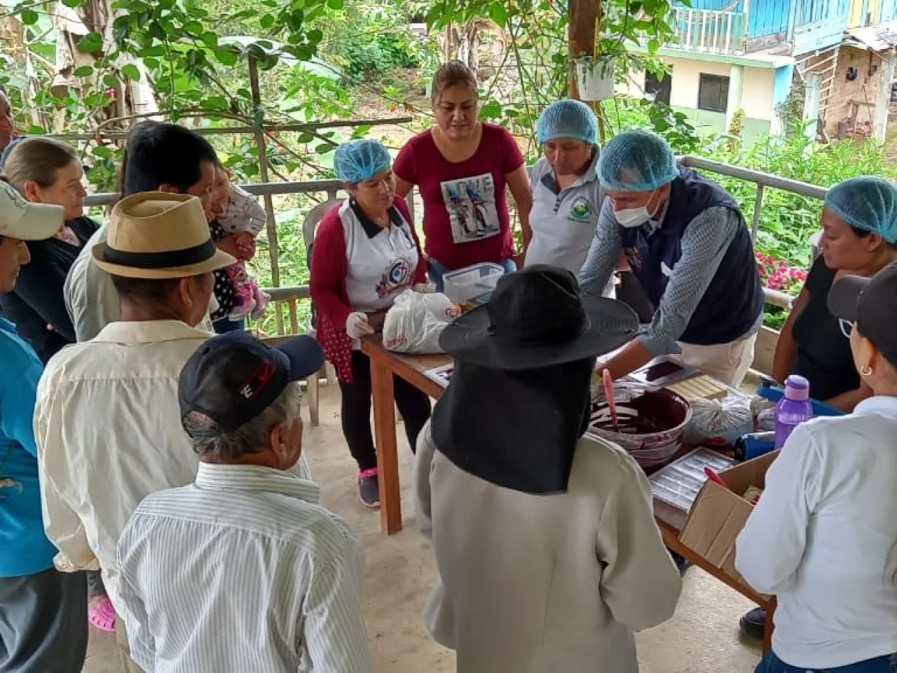 392 escrituras de predios rurales se entregaron en Zamora Chinchipe
