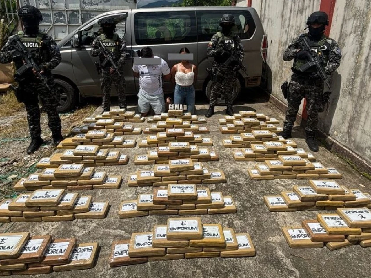La Policía detiene a dos personas con 242 kilos de cocaína en Napo 