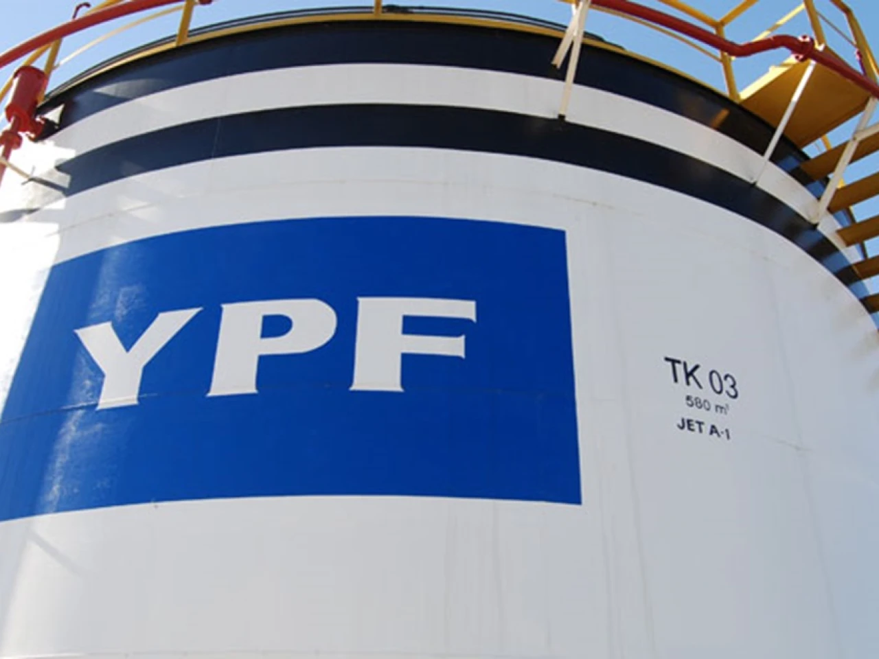 Argentina: YPF compró a ExxonMobil y Qatar Energy su participación en bloque de gas