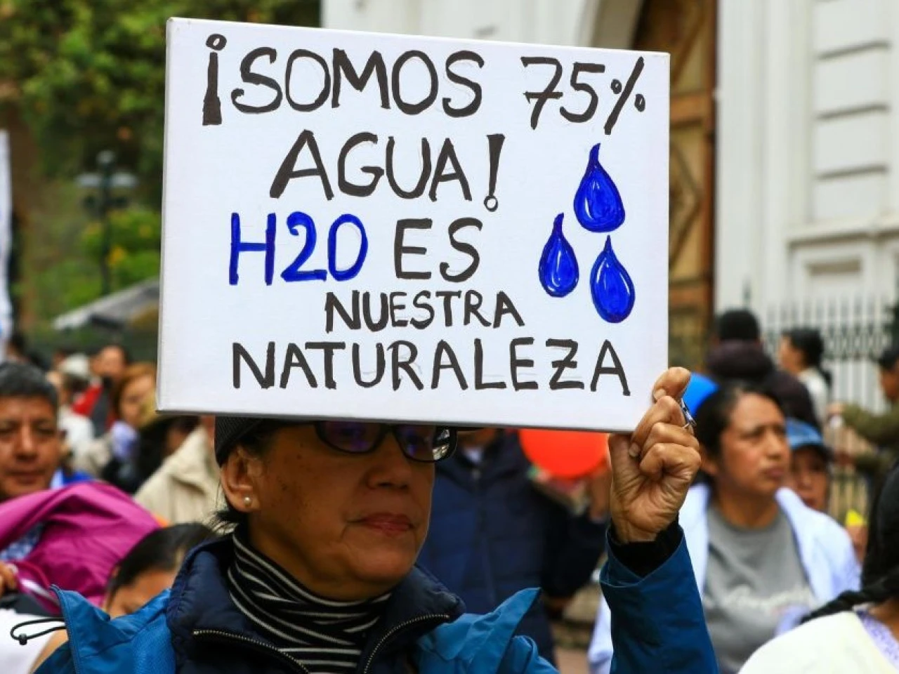 Miles de personas marcharon en Cuenca para rechazar proyecto minero