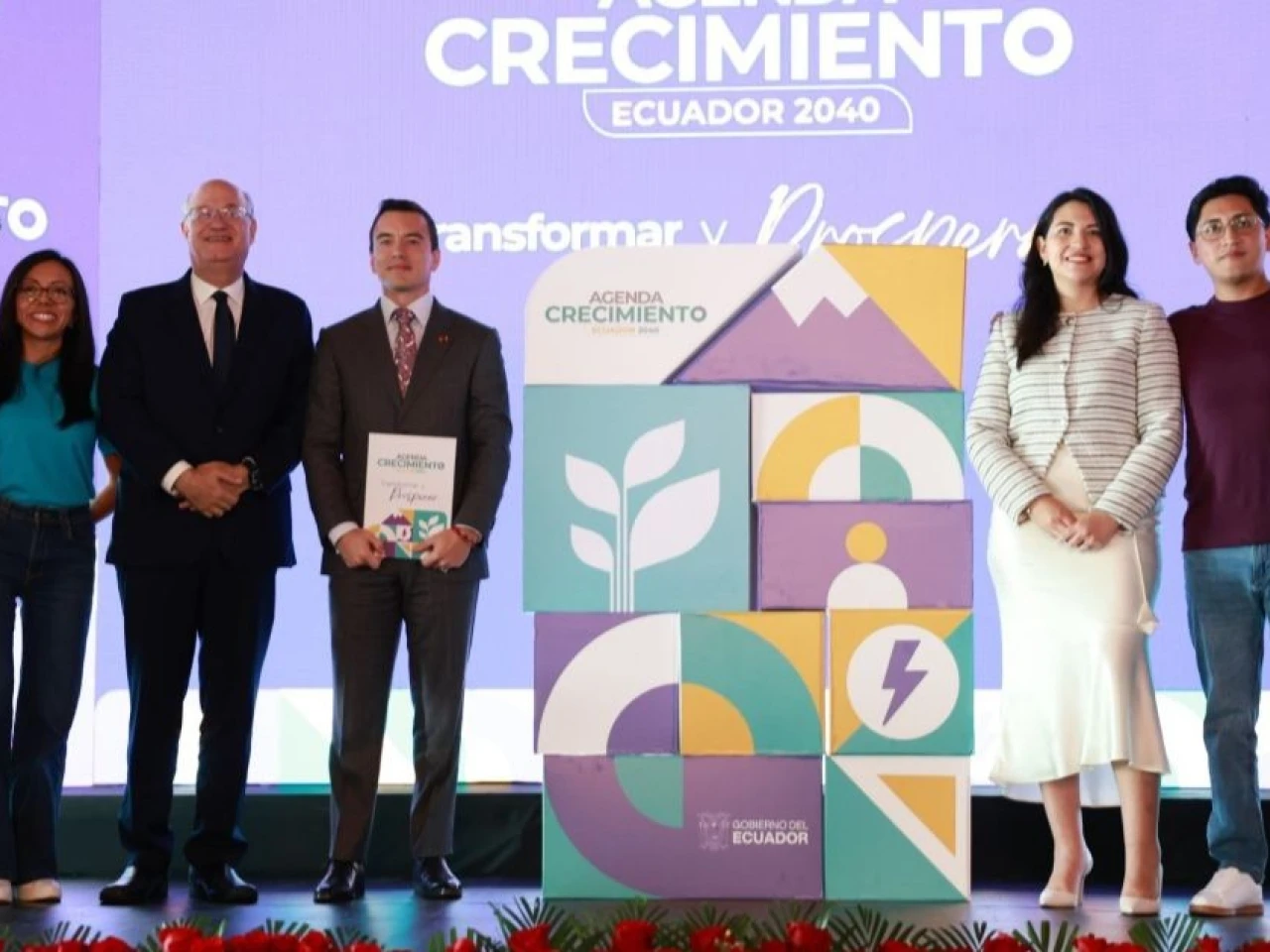 Agenda Ecuador 2040 propone abrir el mercado eléctrico y modernizar el régimen petrolero para atraer inversión