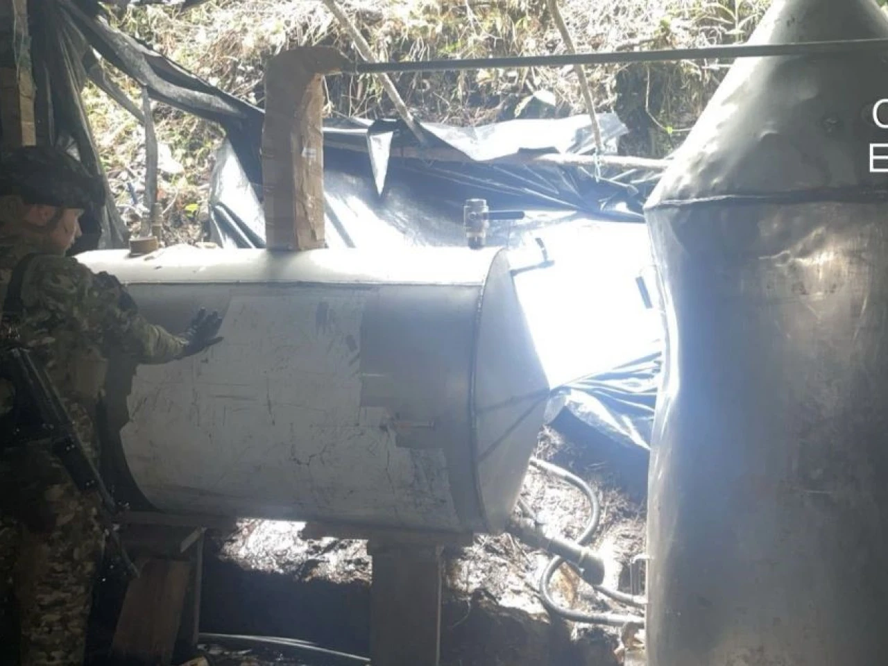 Ejércitos de Ecuador y Colombia destruyeron laboratorio en la frontera