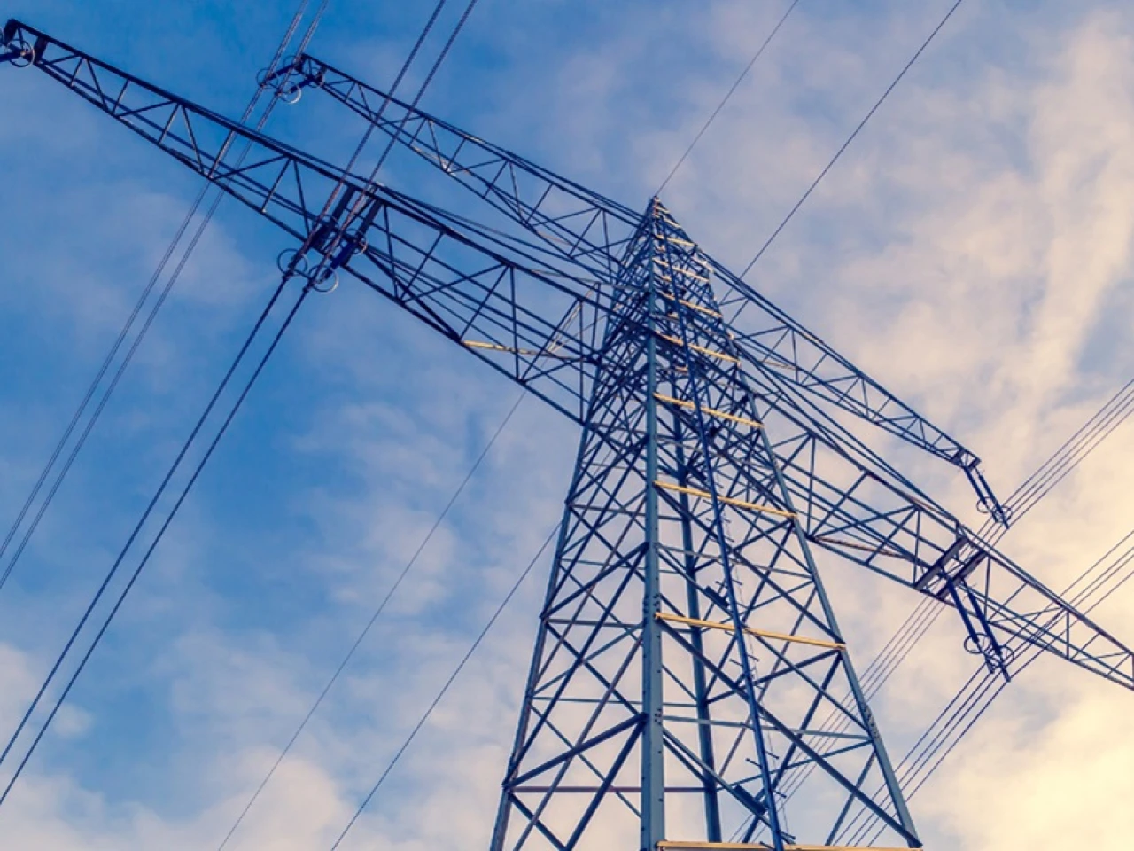Las minas FDN y Mirador están utilizando sus propios recursos energéticos