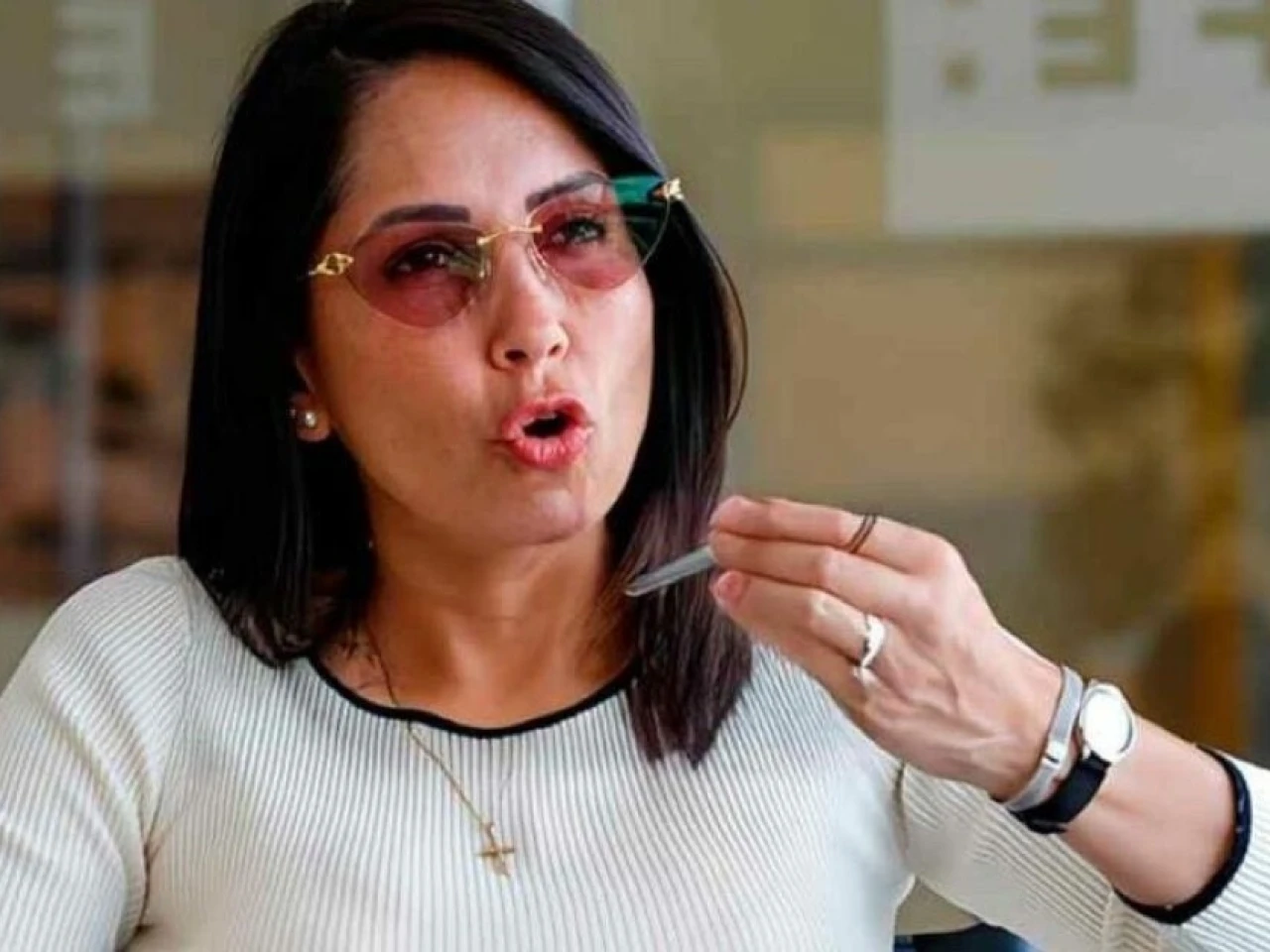 Juez de TCE admitió denuncia contra Luisa González