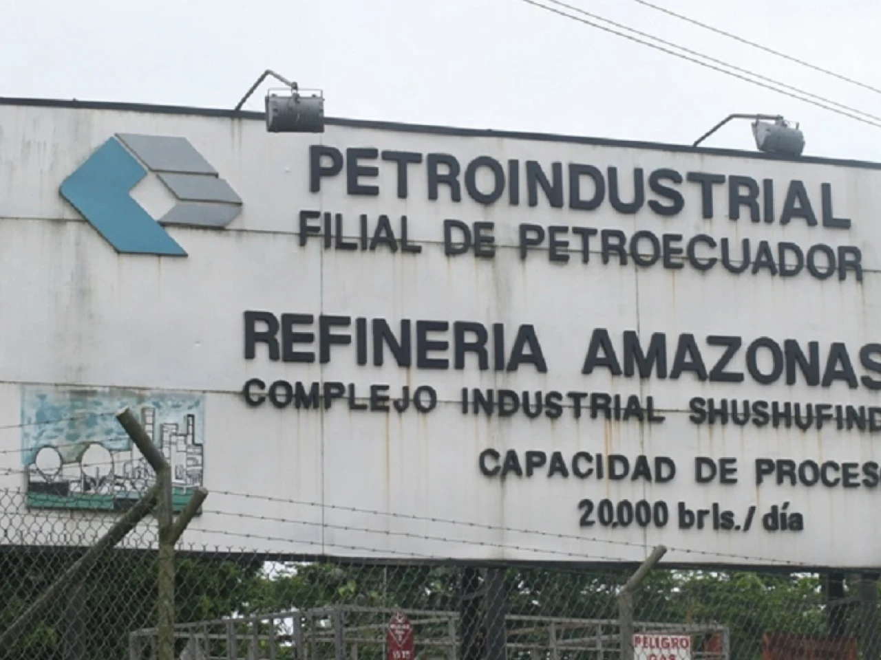 Petroecuador busca seguro para sus bienes