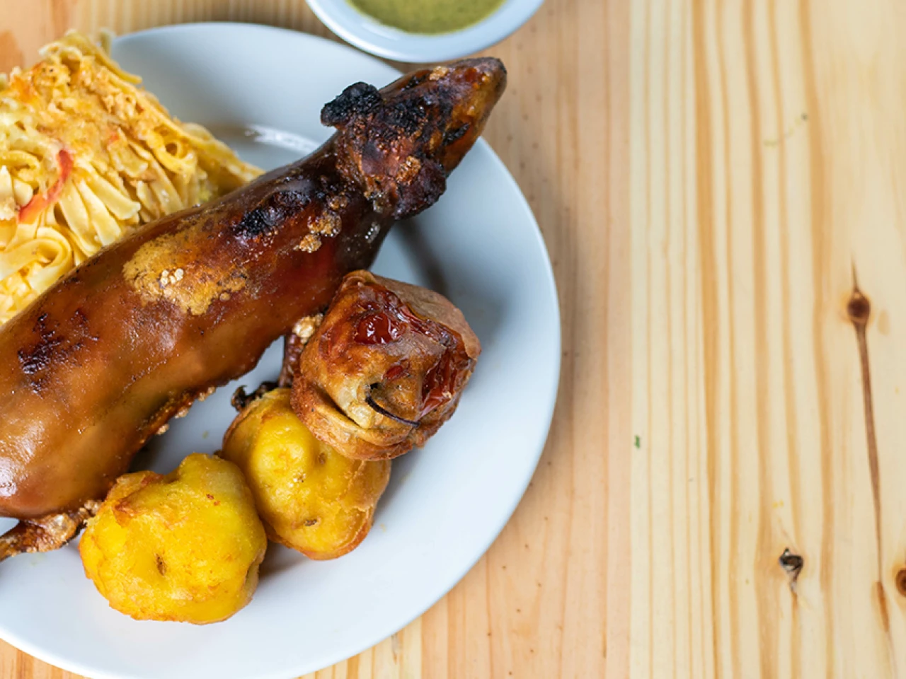 Cómo preparar cuy asado, un plato típico de la región Andina de Ecuador