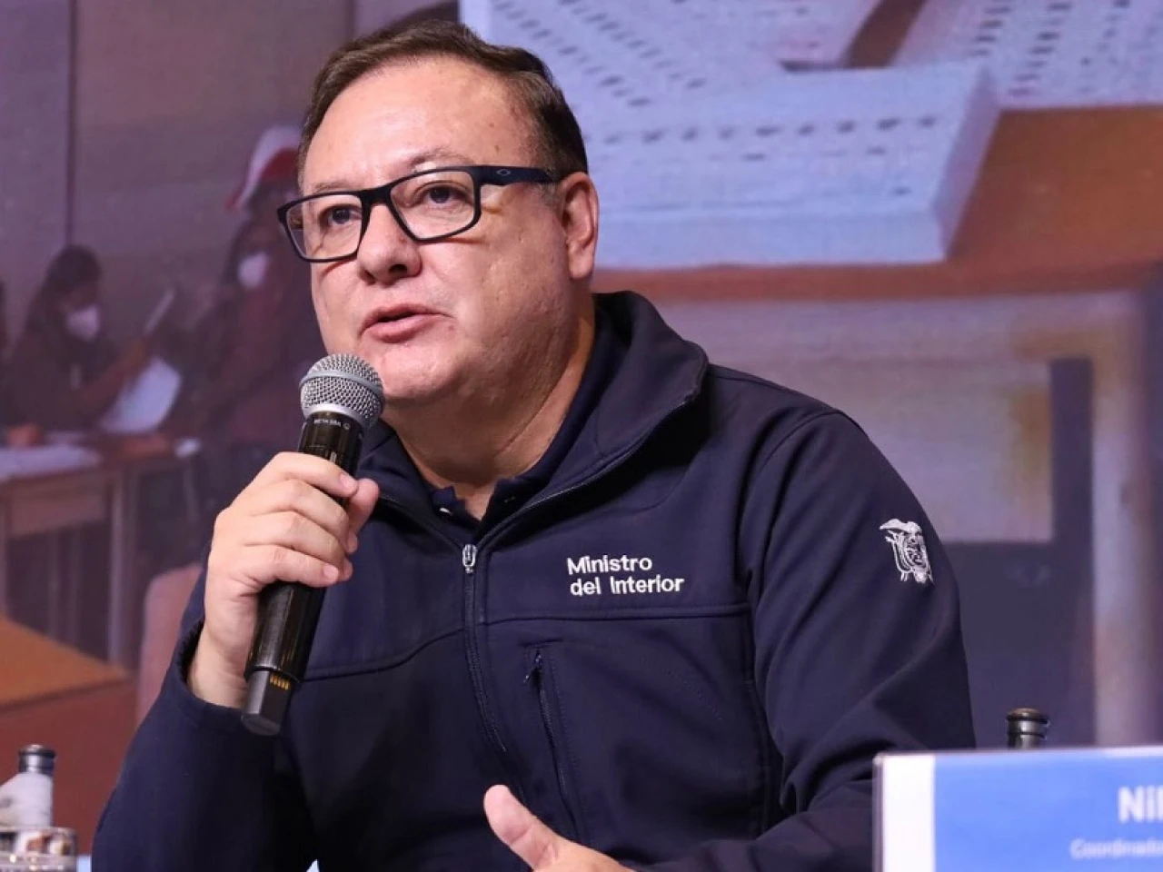 Ministros de Ecuador y Perú se reúnen para analizar el crimen transnacional