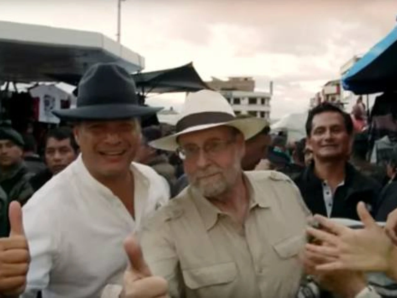 Rafael Correa es el séptimo guía turístico en serie de TV