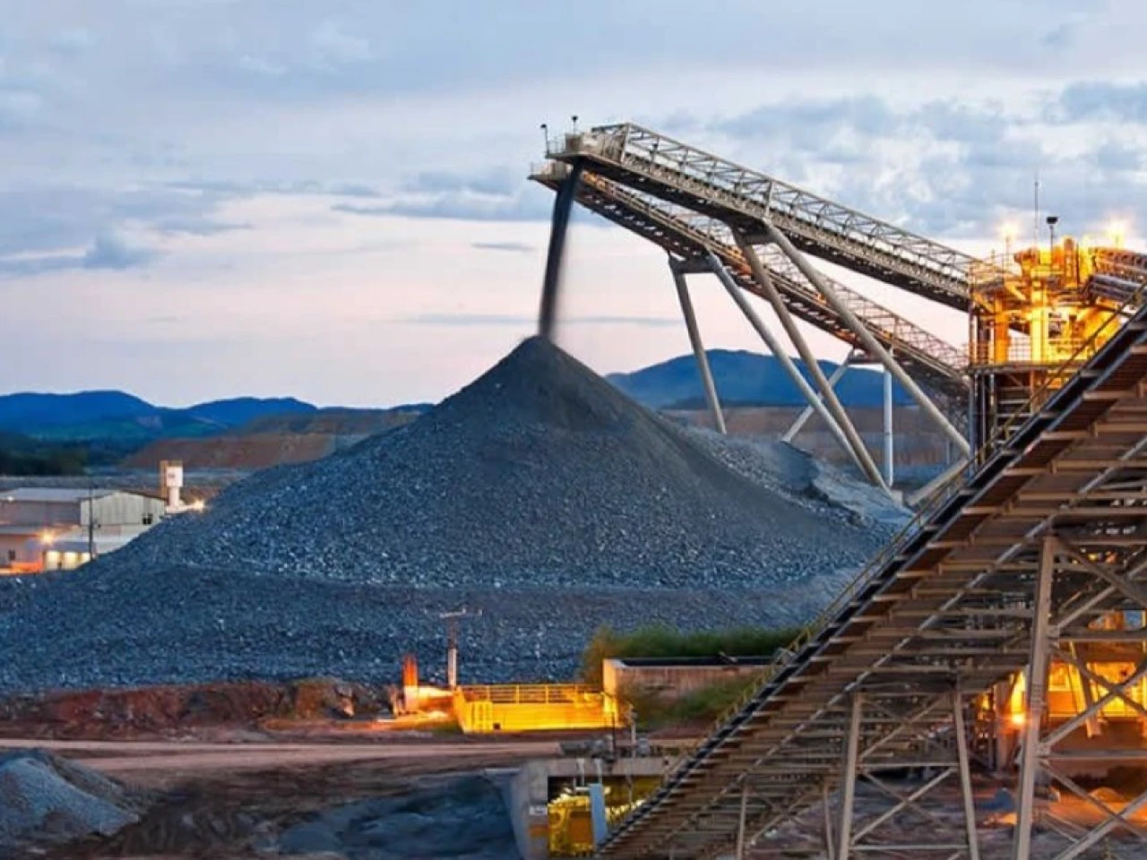 Perú posee 2.237 operaciones mineras formalizadas en los últimos 8 años