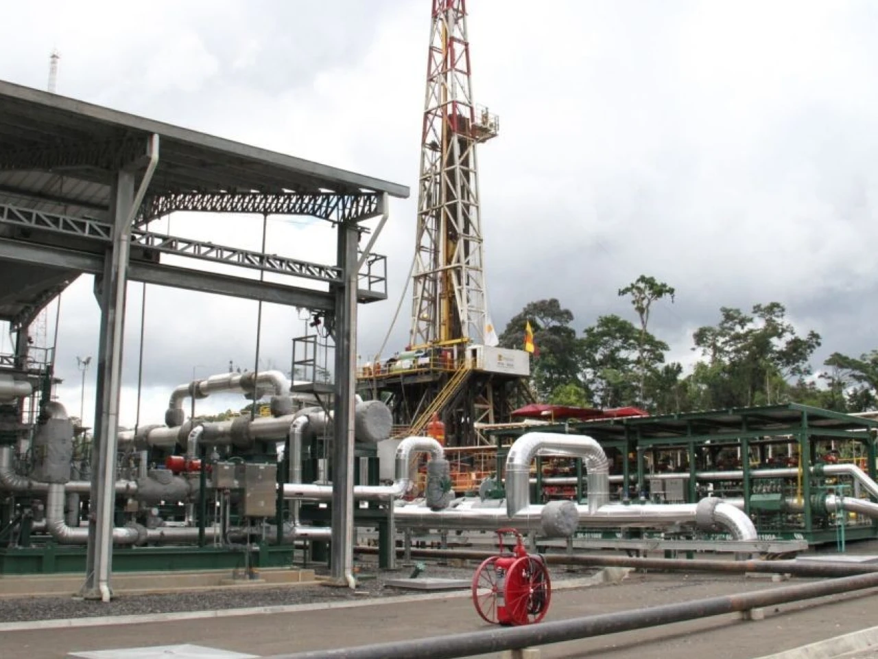 Petroecuador proyecta 477.000 barriles diarios y 2 millones adicionales para exportación