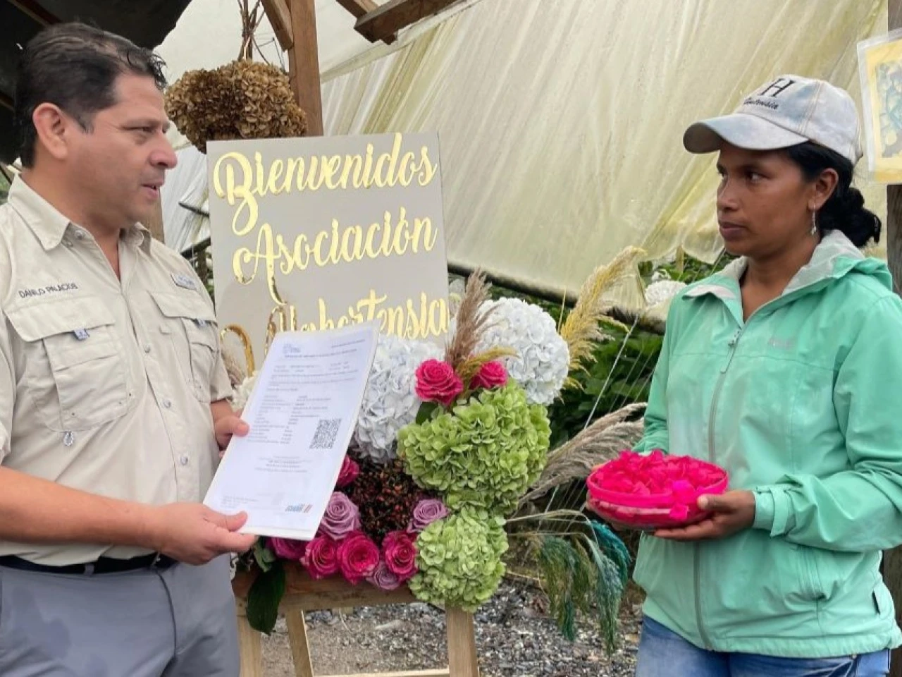 577 productores de Napo recibieron insumos y maquinaria
