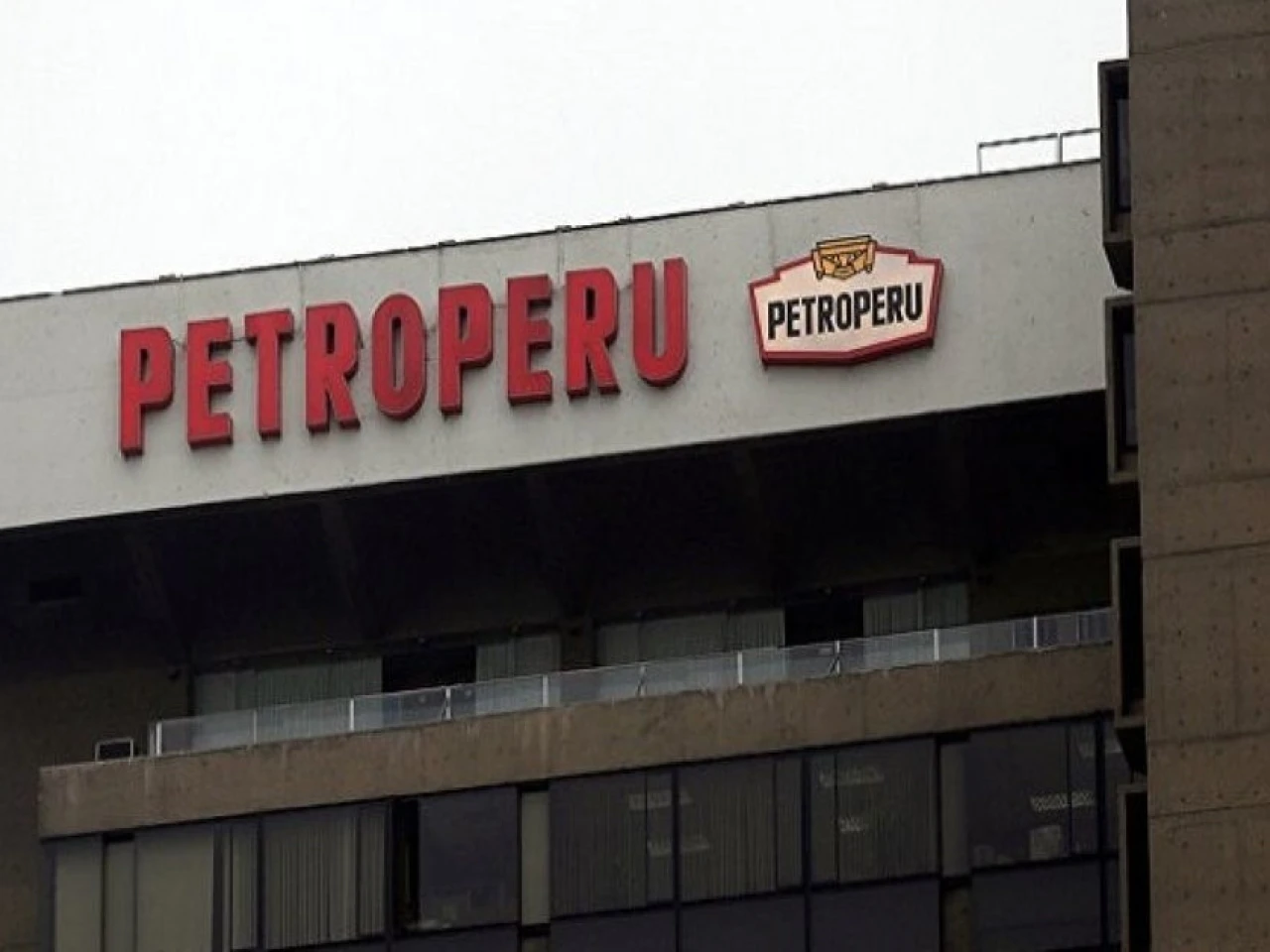 Cuestionan a Petroperú por comprar petróleo más caro y poco adecuado para la refinería de Talara