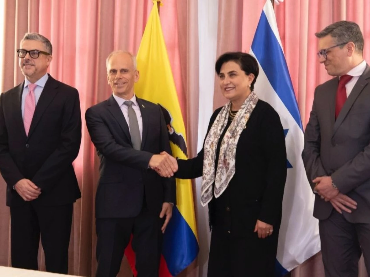 Ecuador e Israel sellan alianza para impulsar innovación, educación y cultura