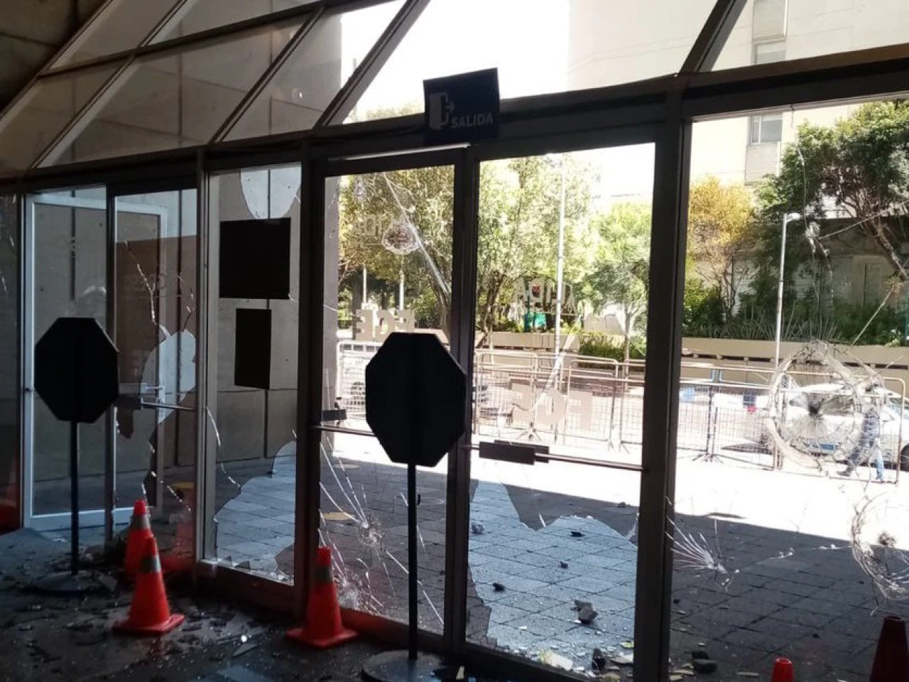 La Fiscalía General fue atacada durante las protestas