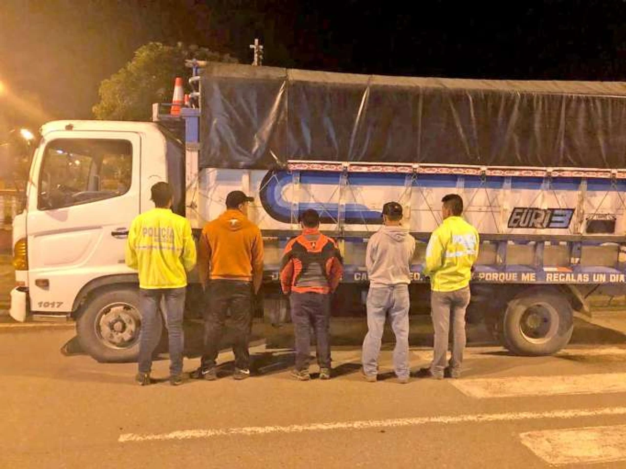 Decomisan 2.500 galones de combustible que presuntamente iban a ser utilizados en minería ilegal
