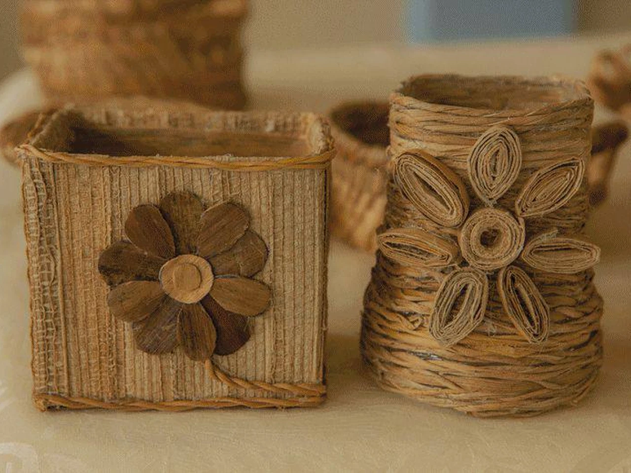 Artesanías con el chante, las hojas secas del plátano