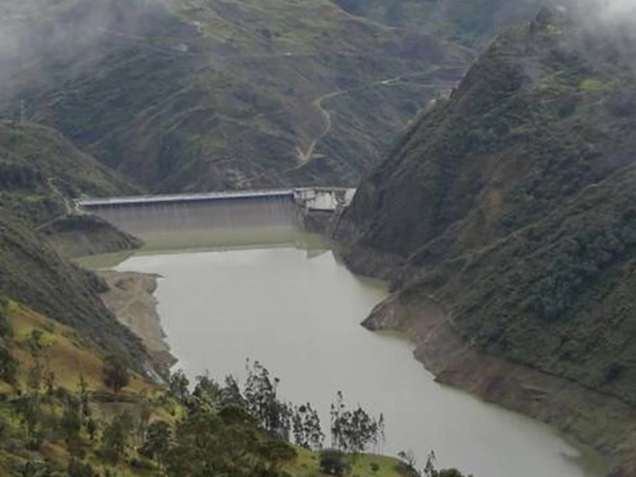 Mazar permanece apagada, pese a las lluvias 