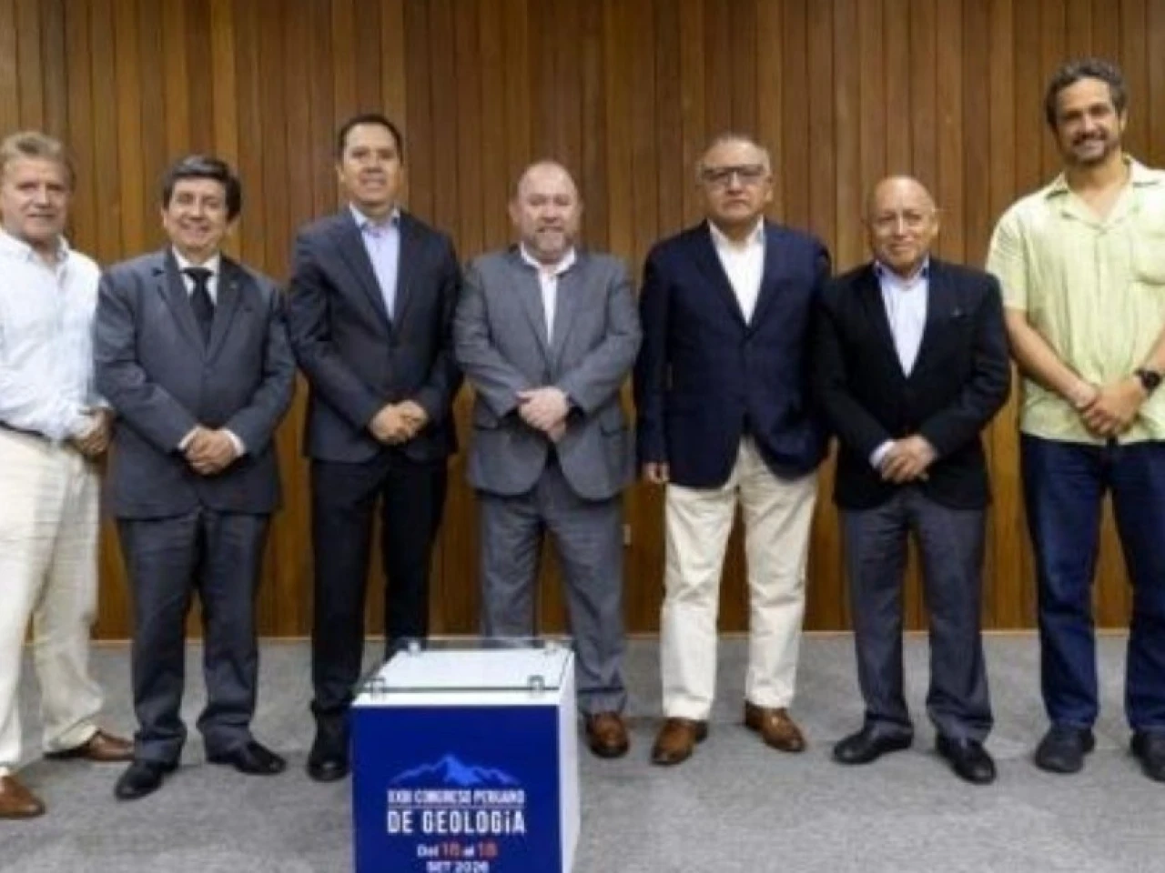 Perú explota solo cinco de sus 18 cuencas con potencial de petróleo y gas natural