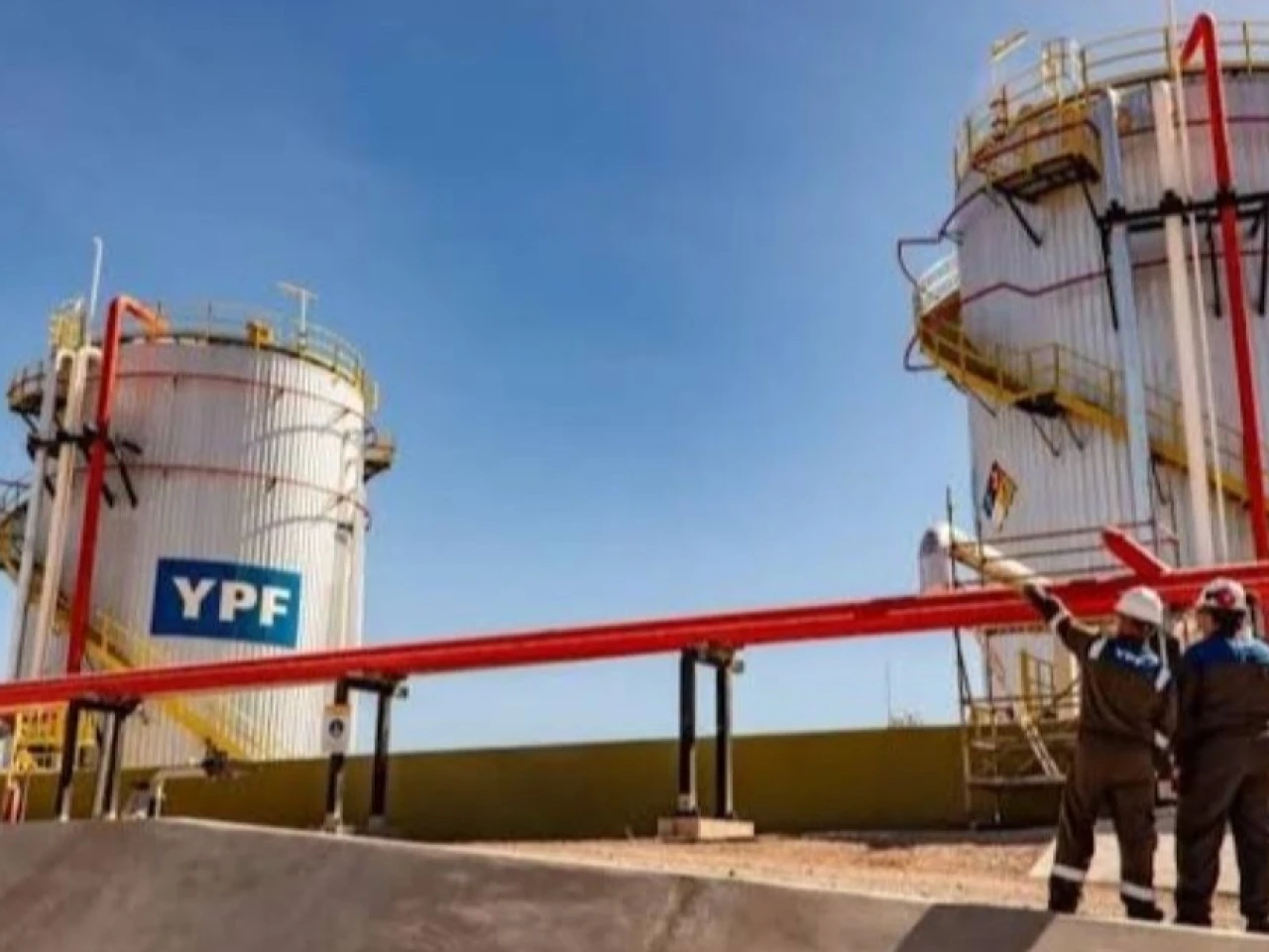 YPF incorpora a Eni y XRG al proyecto de gas en Vaca Muerta para exportaciones de GNL