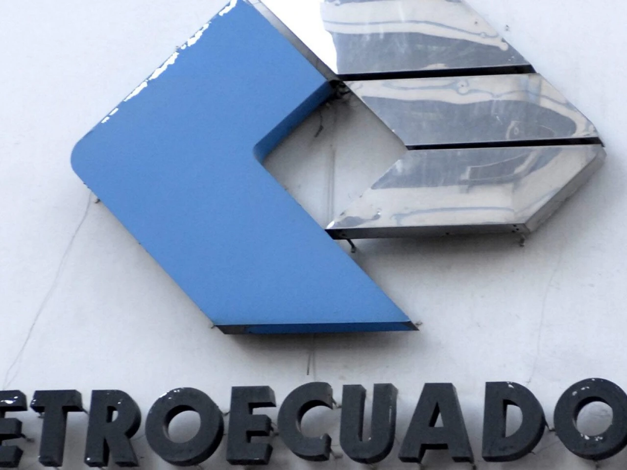 Fusión de petroleras creará la empresa pública más grande de Ecuador