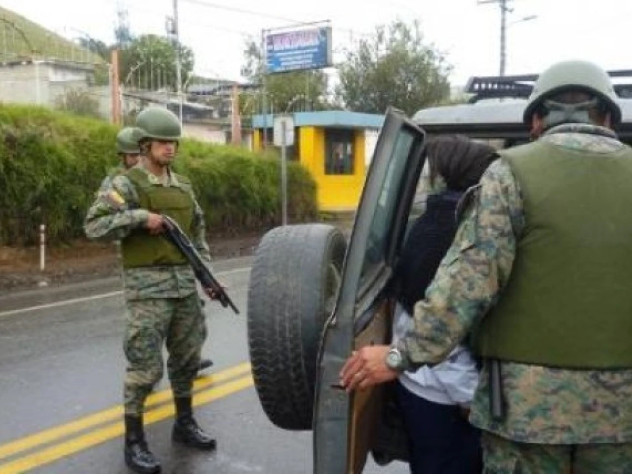 Militares extreman su protección en los patrullajes