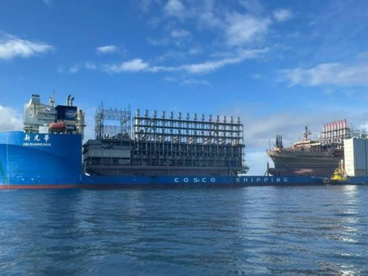La barcaza turca, Murat Bay, ya está generando energía 
