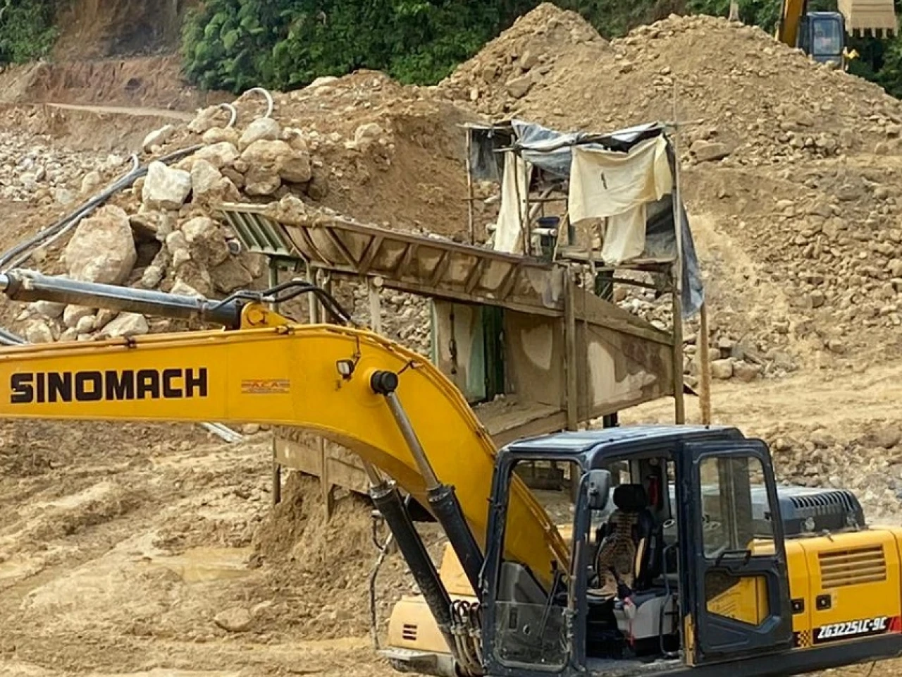 Mineros anuncian paro provincial en Zamora Chinchipe
