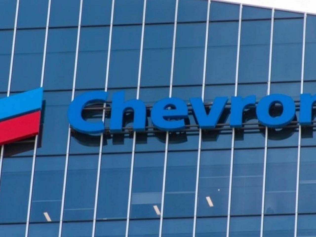 Grecia otorgó a Chevron derechos de exploración en aguas del Mediterráneo