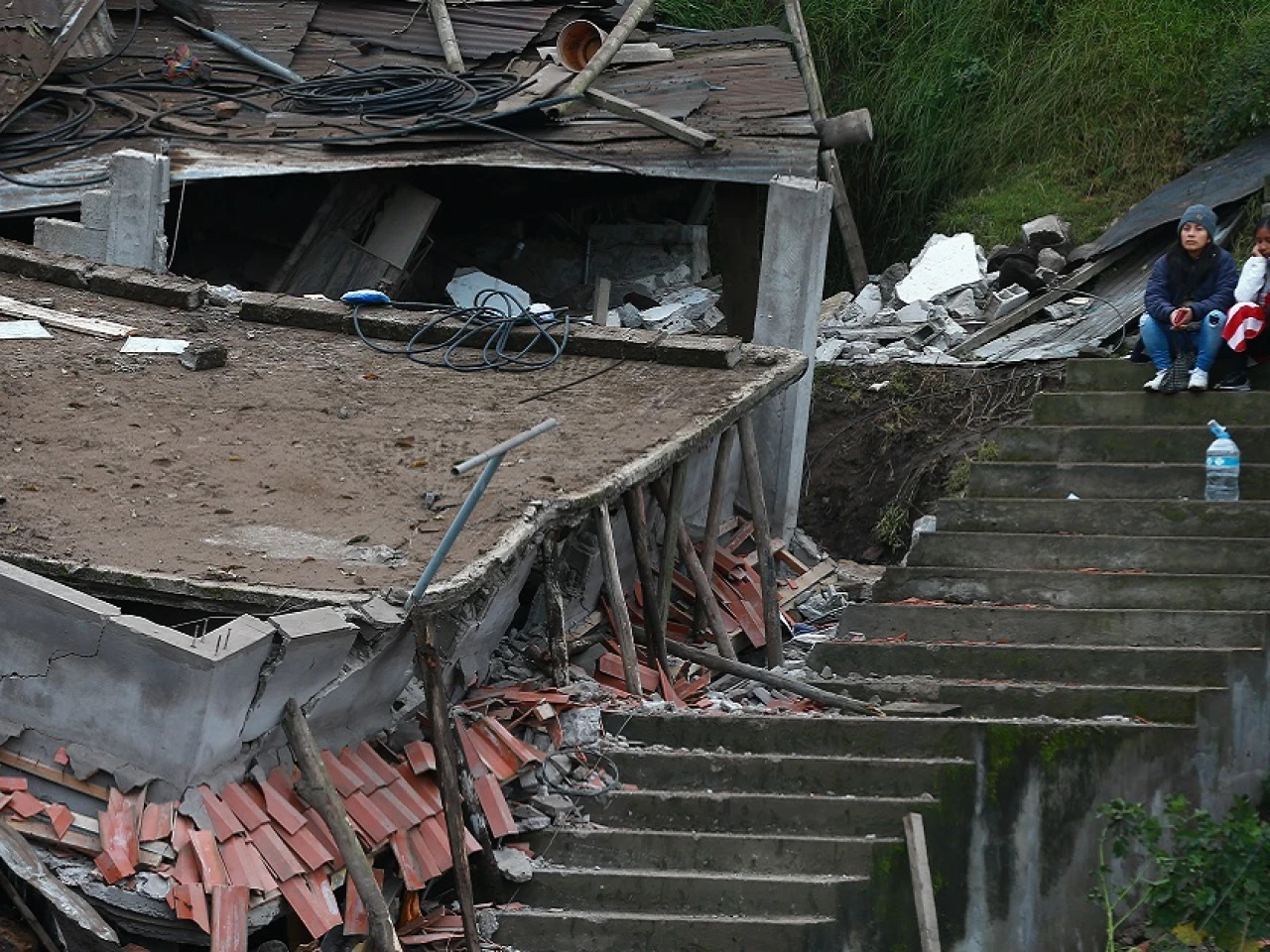 La cifra de muertos en Alausí ascendió a 49 