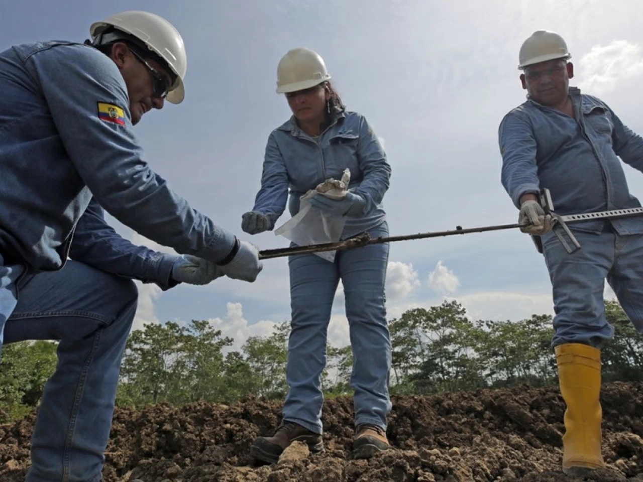 El 90 % de la nómina de Petroecuador es de Sucumbíos, Orellana y Napo