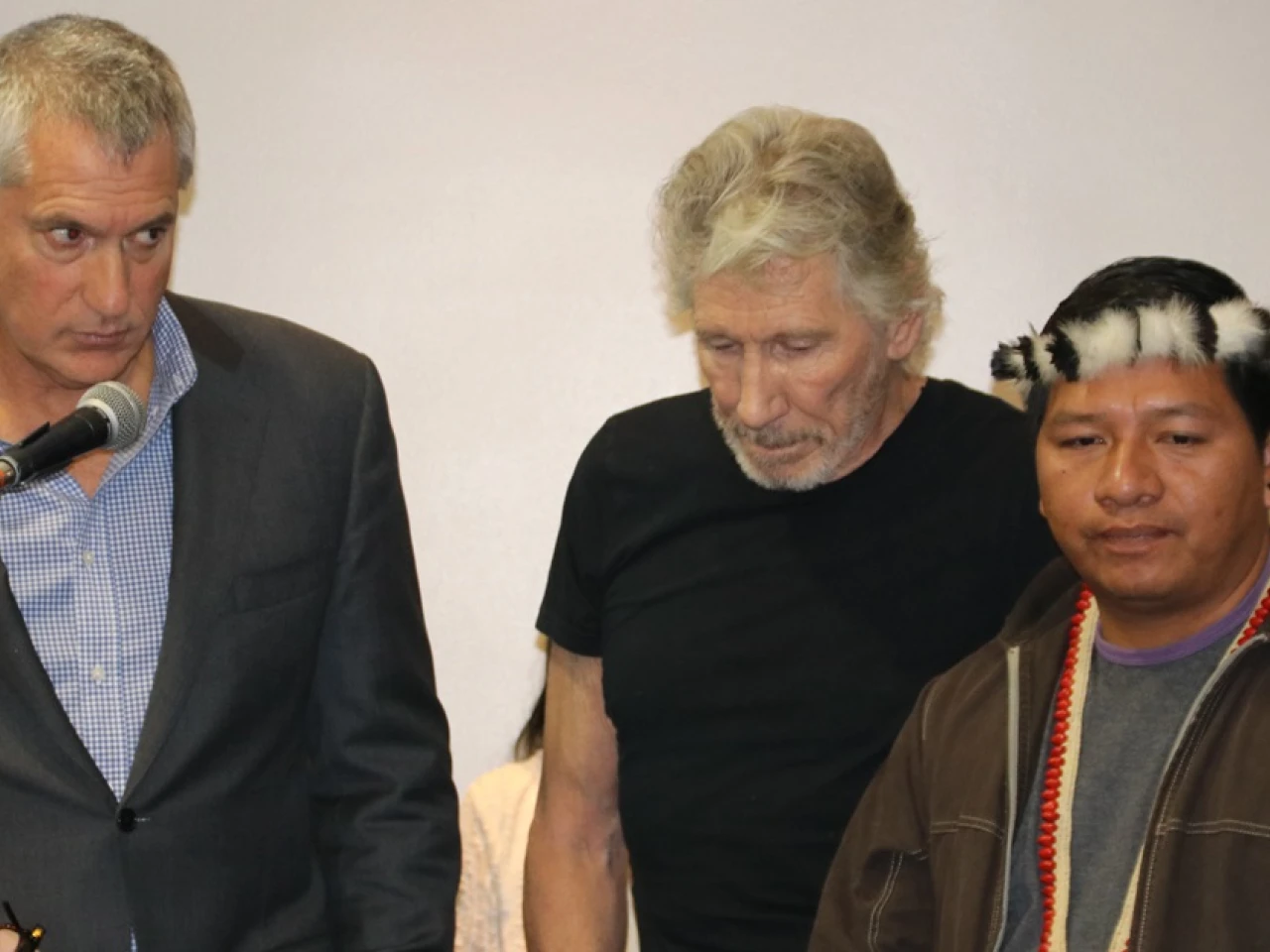 Roger Waters es accionista de la fraudulenta sentencia contra Chevron en Ecuador