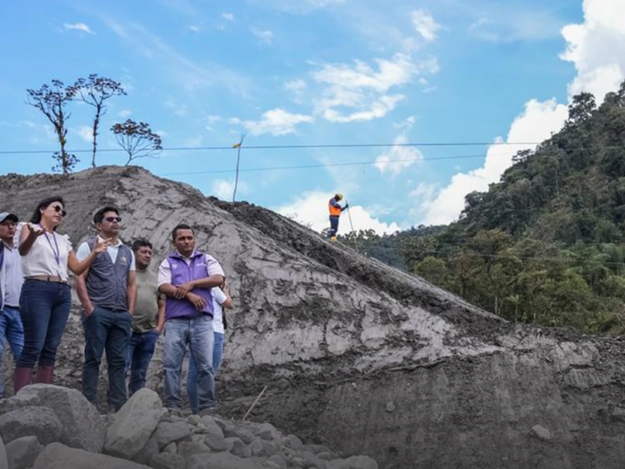 Napo: La construcción de la segunda fase de la variante en San Carlos inició