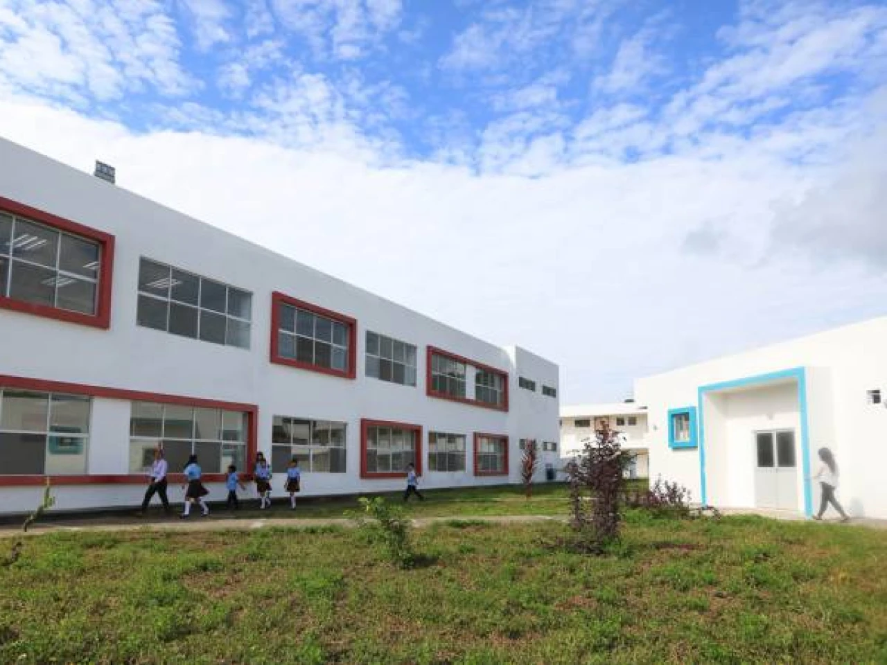 Escuela fortalecerá identidad de pueblos Waorani y Kichwa