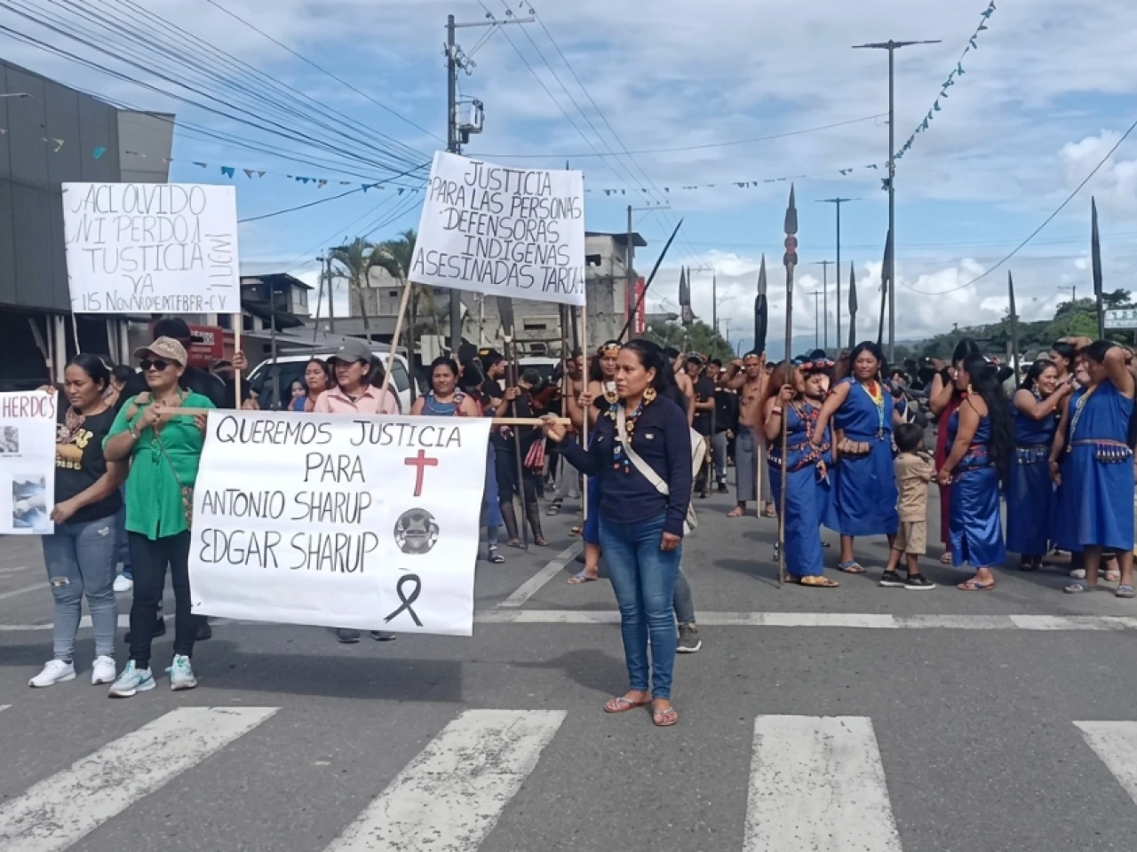 Taruka exige justicia tras operativo militar en Sucumbíos vinculado a minería ilegal