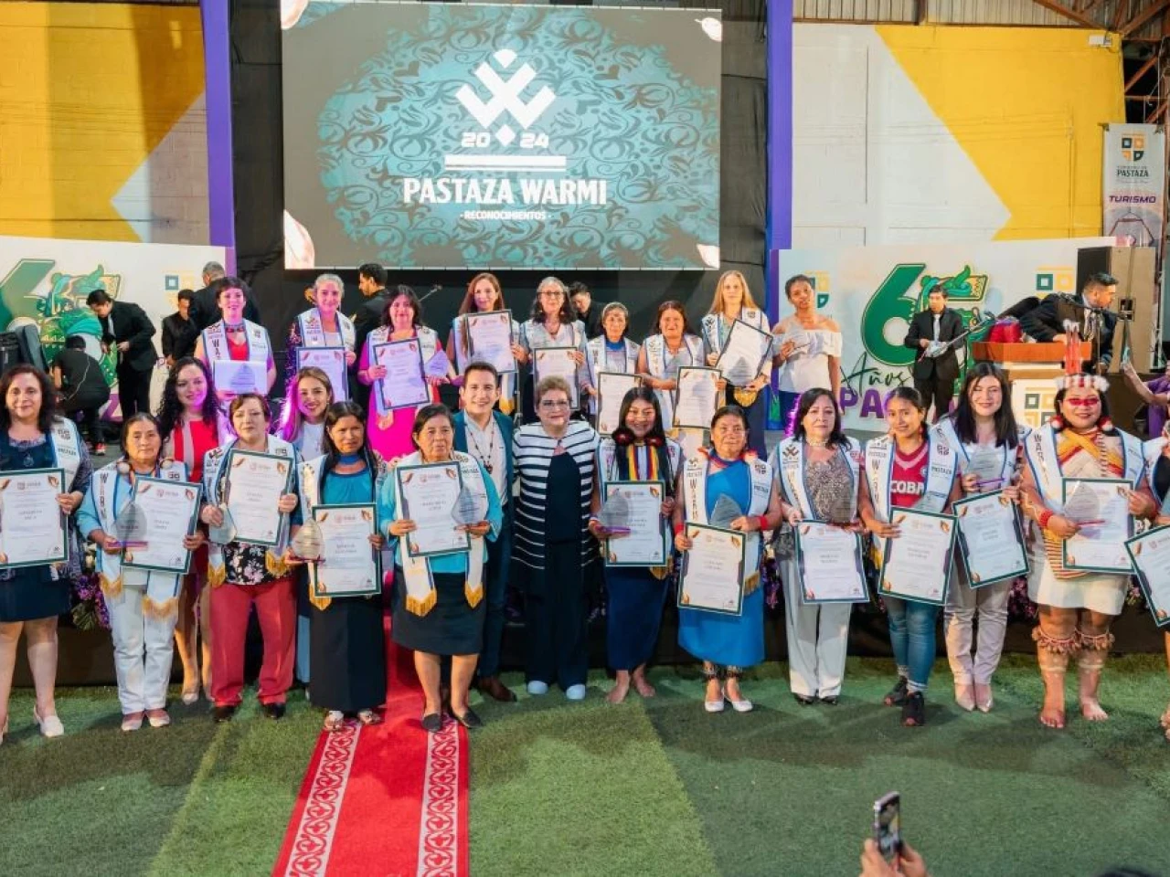 25 mujeres fueron reconocidas en la ceremonia Pastaza Warmi 