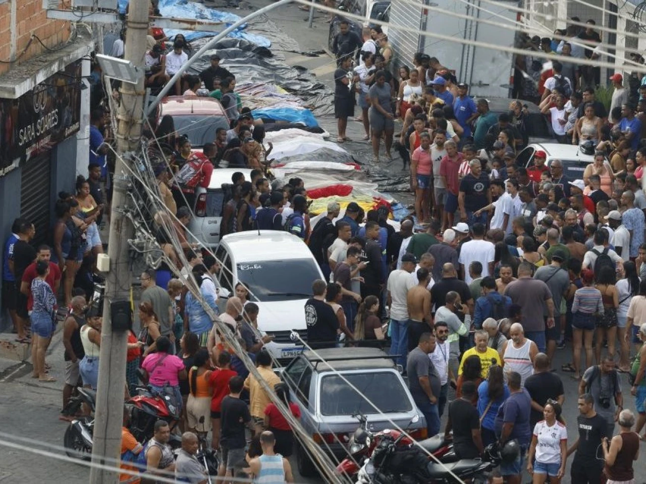 La operación policial más letal de la historia de Río de Janeiro dejó 132 muertos