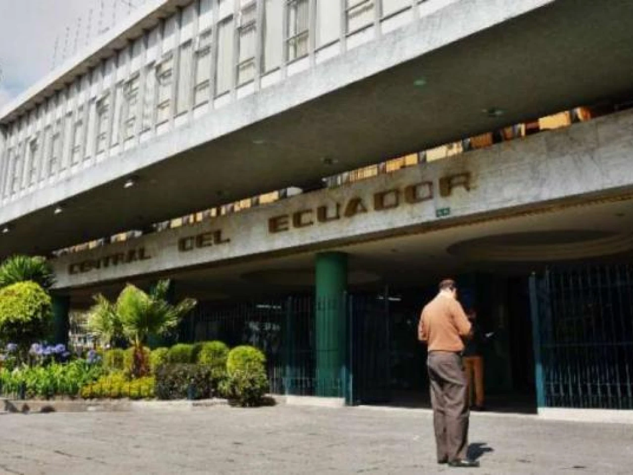 Banco Central del Ecuador: “No existe salida masiva de capitales”