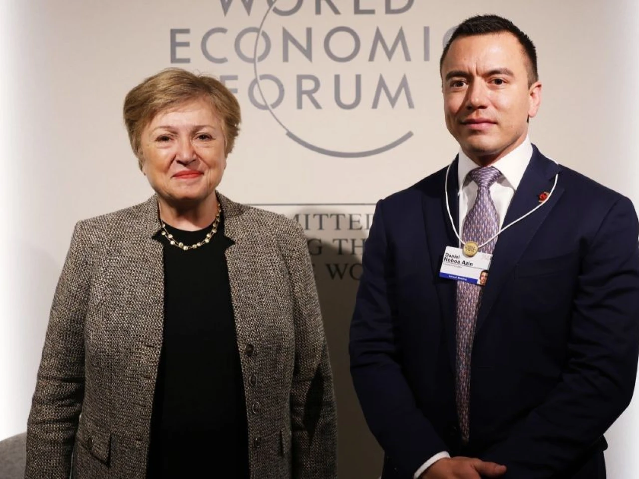 Noboa proyecta a Ecuador como referente regional en Davos