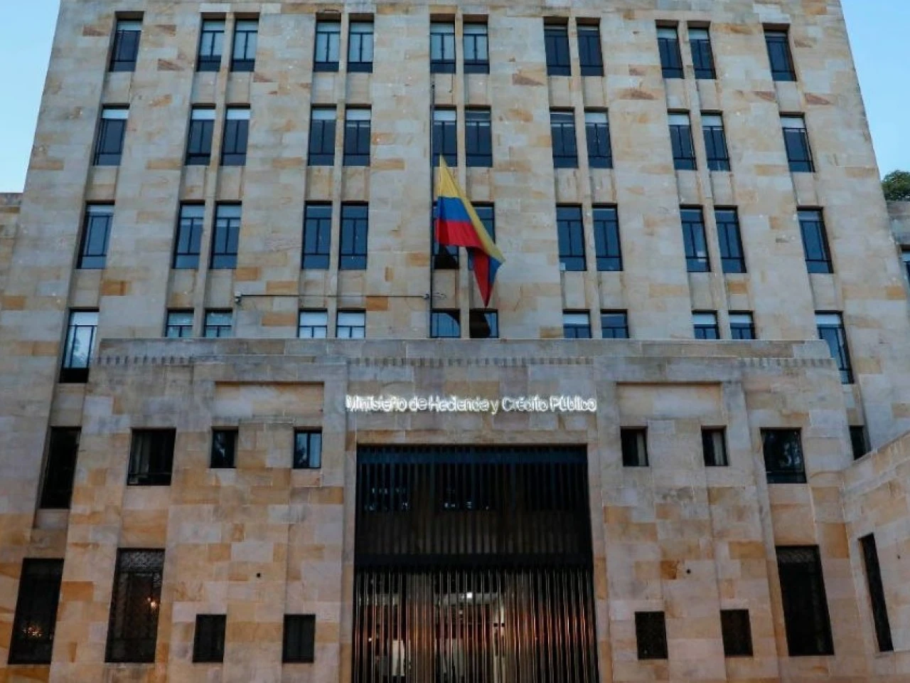Colombia hizo la mayor emisión de deuda de su historia, por casi $ 5.000 millones