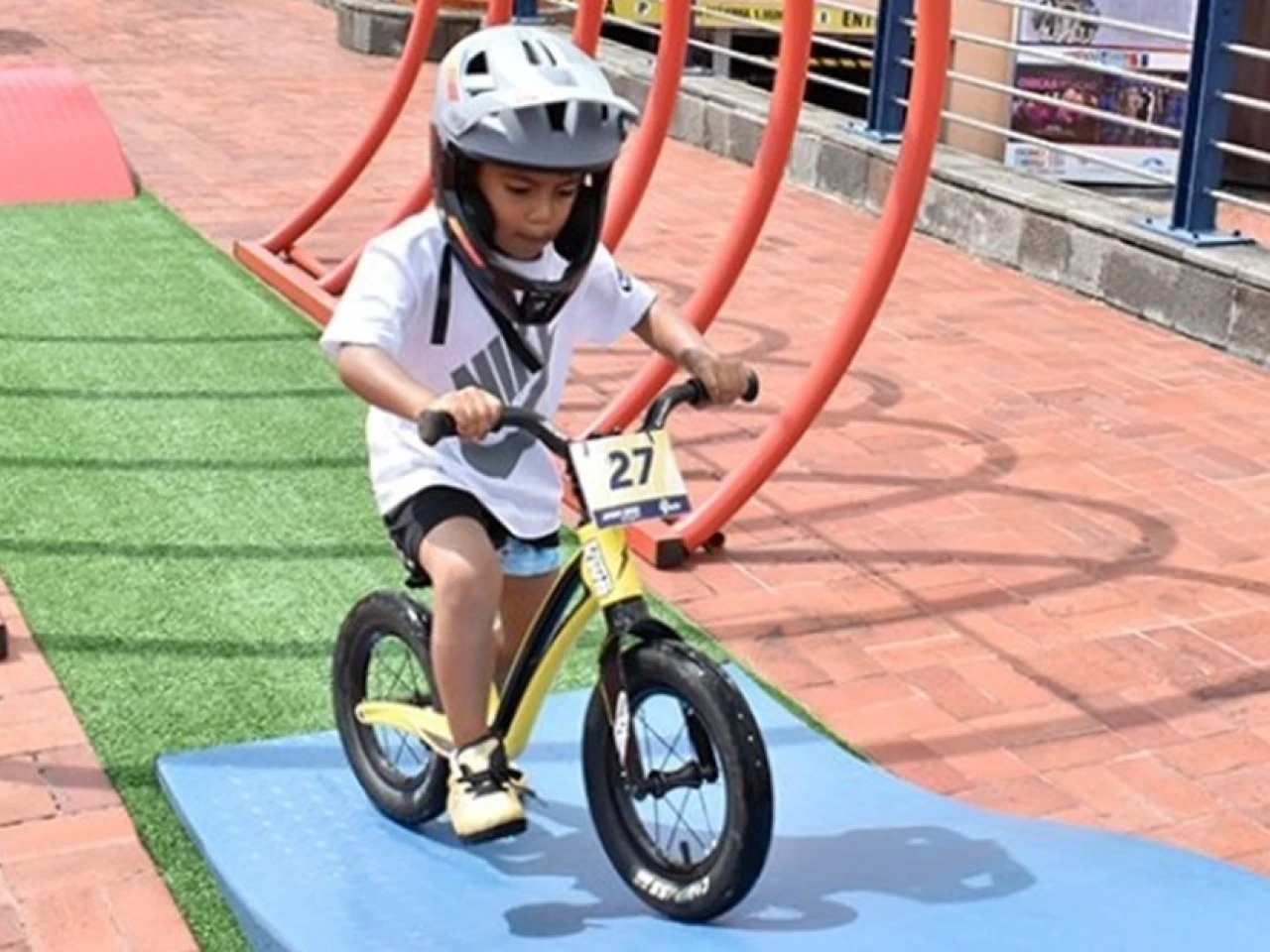 Guayaquil: Malecón 2000 inauguró ‘Safari Bike’