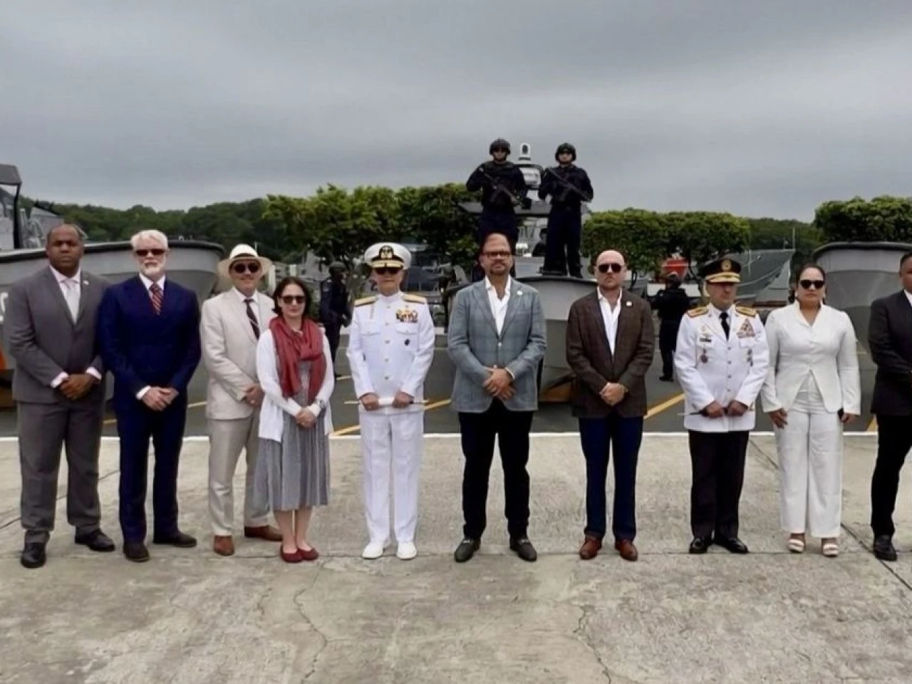 Ecuador refuerza control marítimo con lanchas donadas por EE.UU.