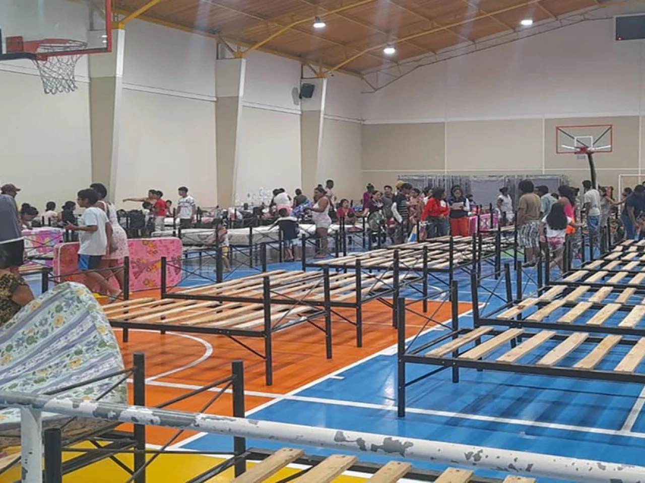 104 familias están viviendo en 10 alojamientos temporales por las inundaciones