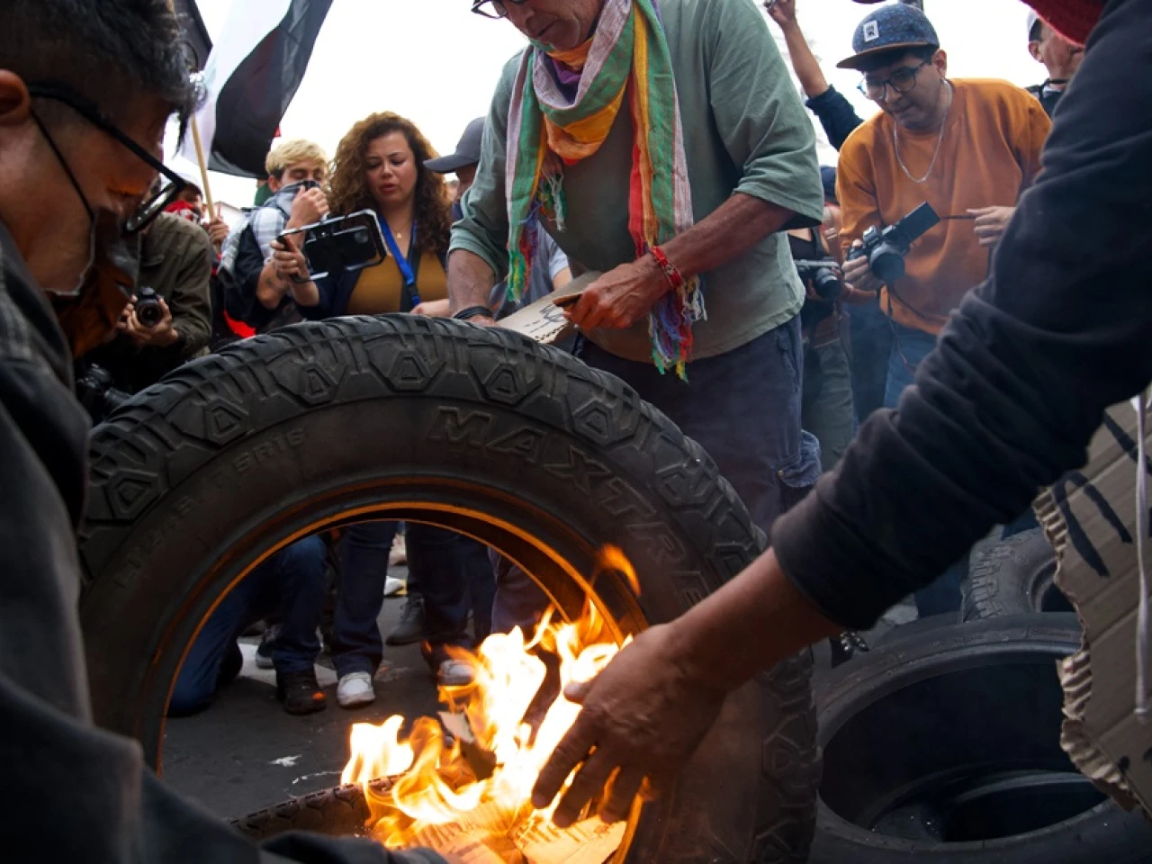 Sindicatos, indígenas y estudiantes protestaron contra Noboa