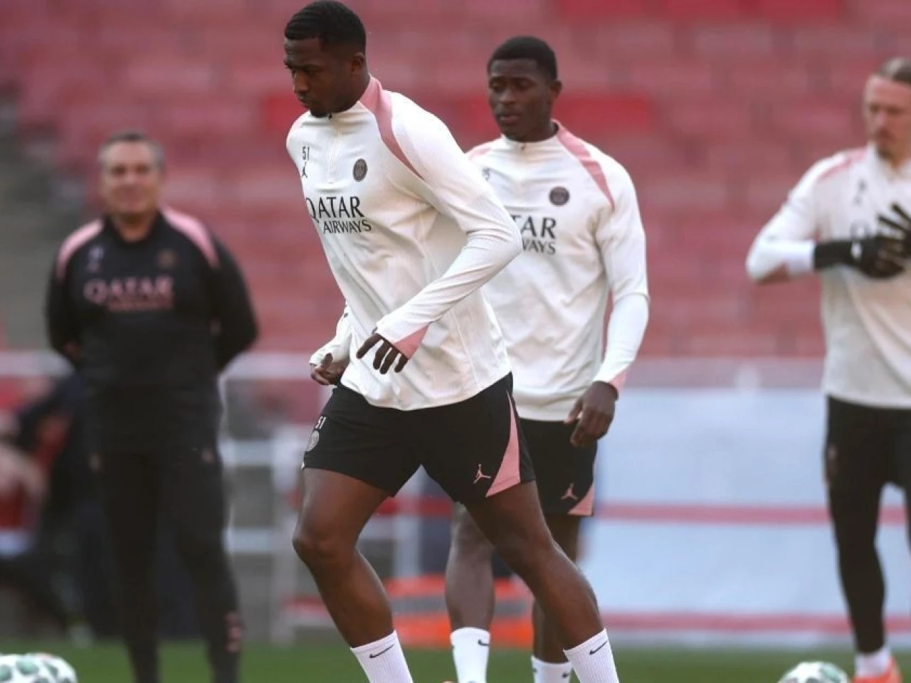 William Pacho es uno de los pilares del PSG
