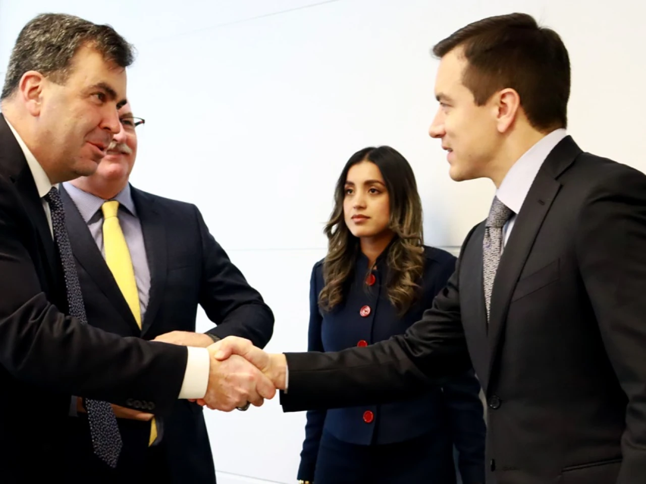 Noboa mantuvo reuniones con empresarios canadienses 