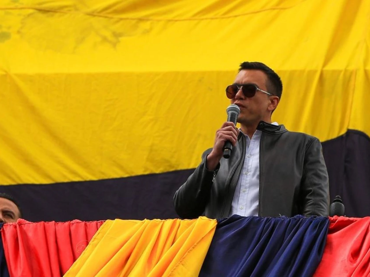 Daniel Noboa volvió a encargar la presidencia a Cynthia Gellibert