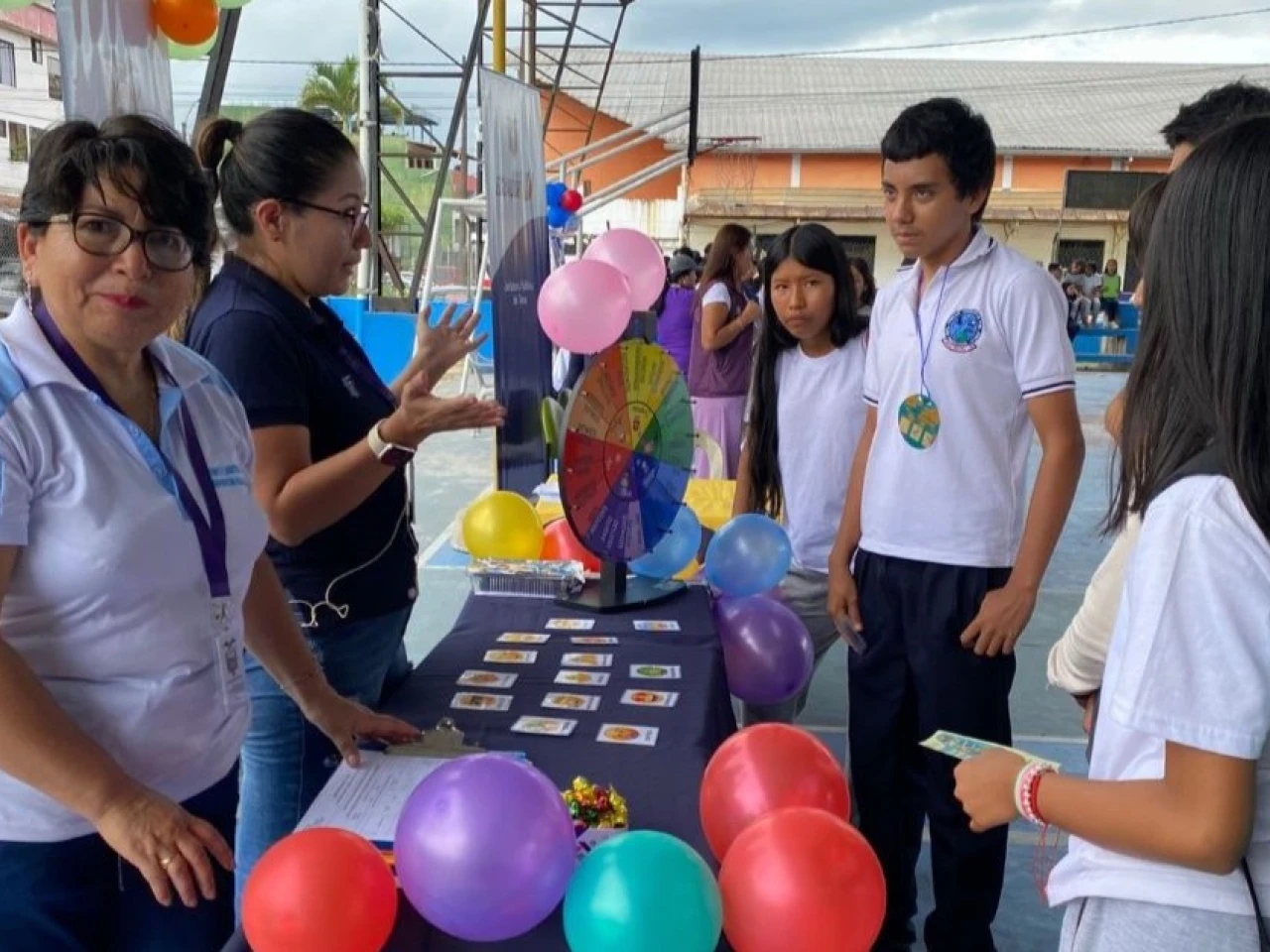 Napo: Estudiantes participaron en feria contra las drogas