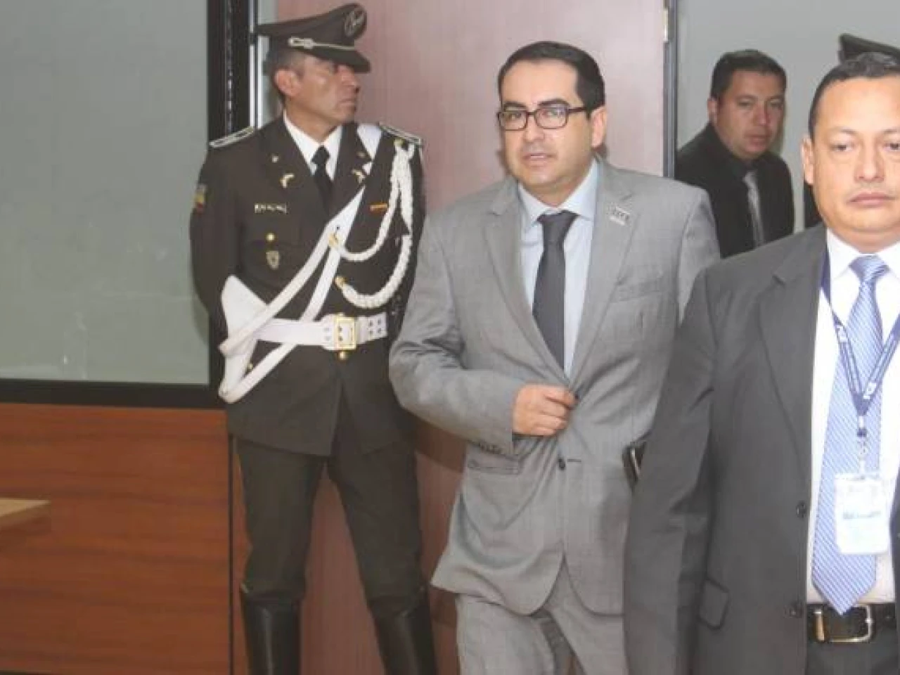 De la corrupción a los crímenes de Estado
